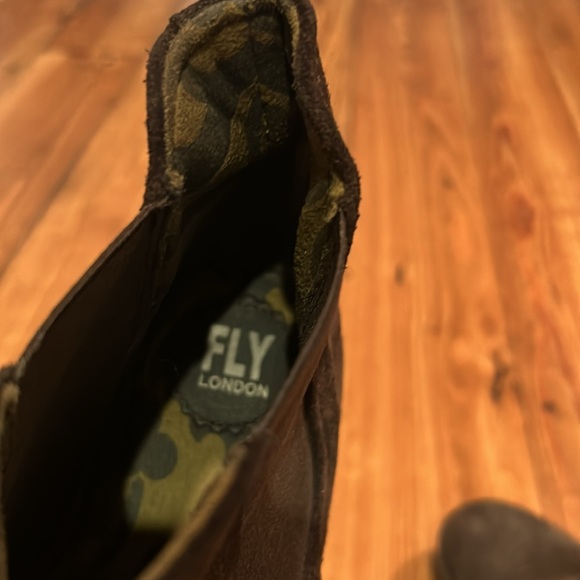 Brown booties - Picture 2 of 4